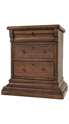 Lot 867 - 19TH CENTURY OAK TABLETOP SPECIMEN CHEST OF DRAWERS