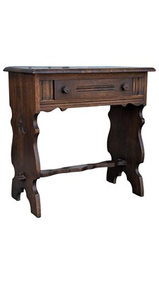 Lot 870 - EARLY 20TH CENTURY OAK LOW BOY WRITING HALL TABLE