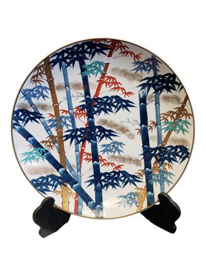 Lot 57 - LATE 20TH CENTURY LARGE CHINESE EXPORT WARE PORCELAIN CHARGER