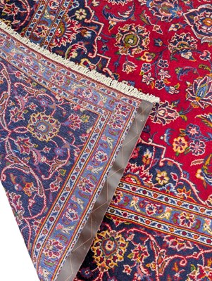 Lot 847 - VINTAGE 20TH CENTURY CENTRAL PERSIAN KASHAN CARPET FLOOR RUG