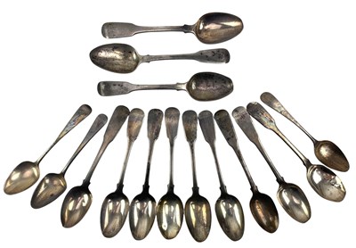Lot 37 - COLLECTION OF 15 GEORGE III HALLMARKED SILVER TEASPOONS