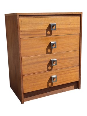 Lot 616 - STAG FURNITURE - MID CENTURY STAG TEAK CHEST OF DRAWERS