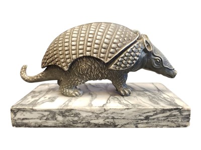 Lot 264 - 19TH CENTURY NOVELTY PEWTER ARMADILLO INKWELL RAISED ON A RECTANGULAR MARBLE BASE