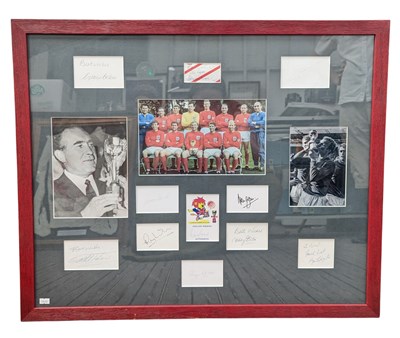 Lot 288 - FOOTBALL - 1966 WORLD CUP ENGLAND SQUAD FULL SET OF AUTOGRAPHS