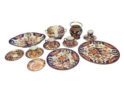 Lot 66 - COLLECTION OF 19TH & 20TH CENTURY PORCELAIN IMARI WARES