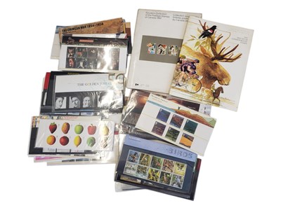 Lot 540 - COLLECTION OF BRITISH ROYAL MAIL PRESENTATION PACKS
