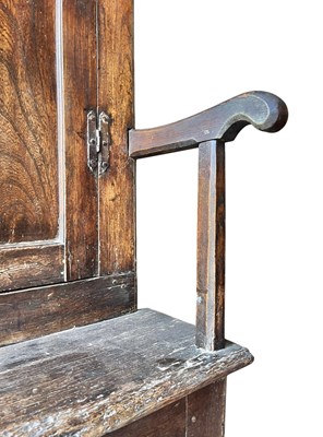 Lot 265 - 18TH CENTURY OAK HALL ' BACON ' SETTLE