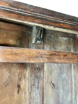 Lot 265 - 18TH CENTURY OAK HALL ' BACON ' SETTLE