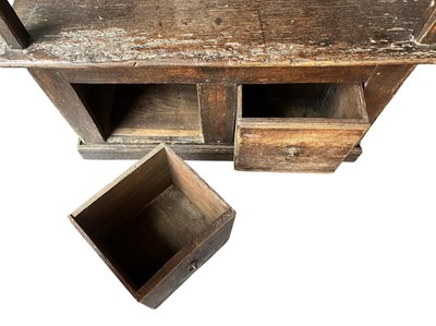 Lot 265 - 18TH CENTURY OAK HALL ' BACON ' SETTLE