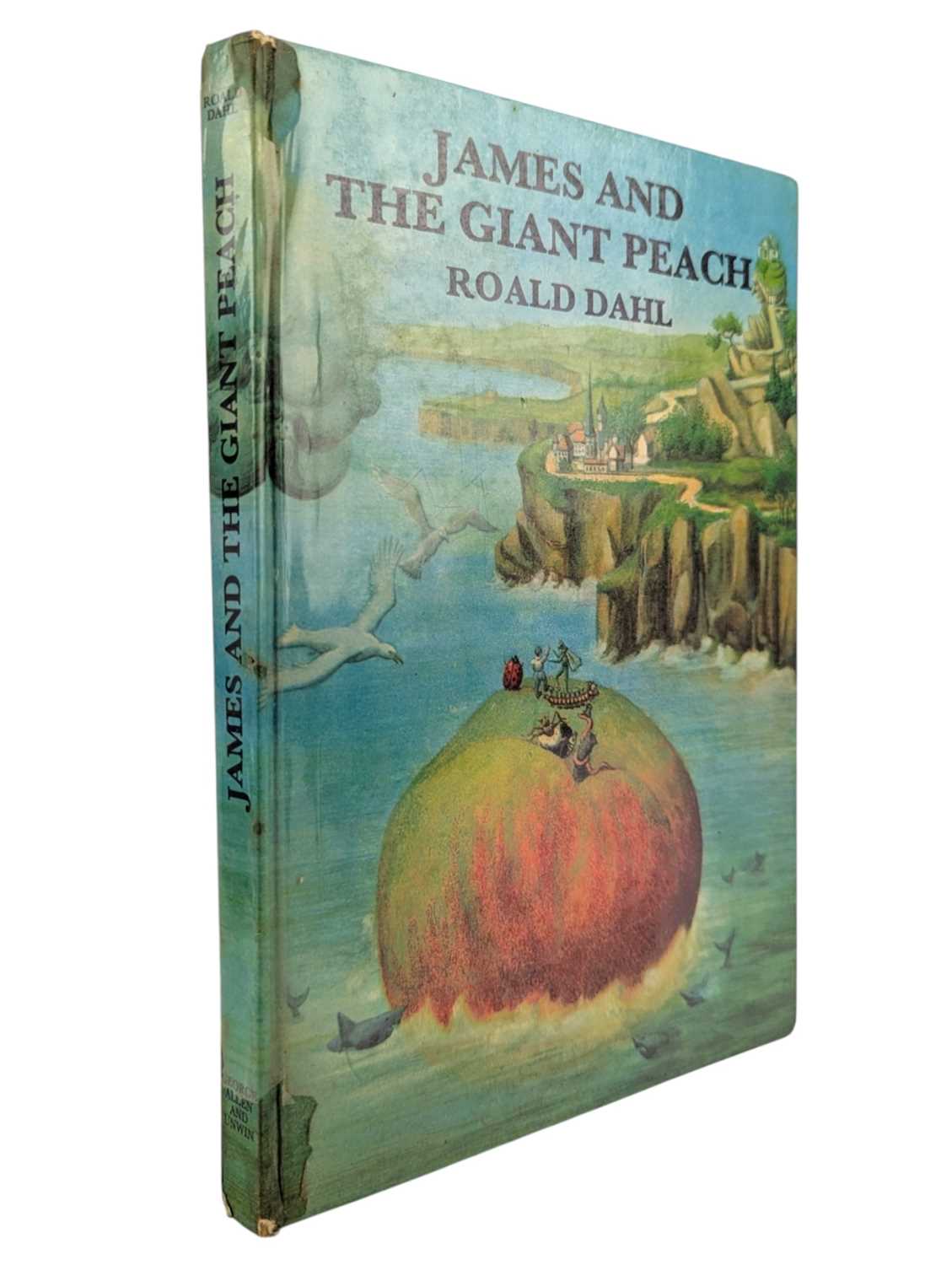 Lot 5 - DAHL, ROALD - 1967 JAMES AND THE GIANT PEACH, FIRST UK EDITION