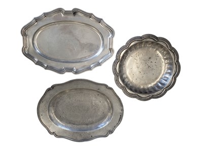Lot 291 - THREE 17TH & 18TH CENTURY METAL PEWTER SERVING PLATES