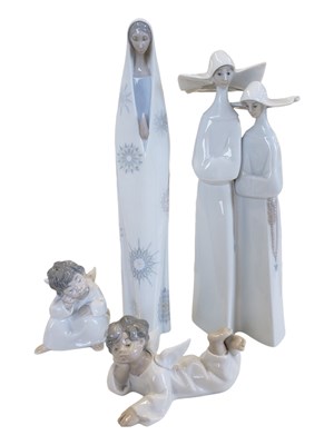 Lot 81 - LLADRO - COLLECTION OF FOUR LATE 20TH CENTURY PORCELAIN FIGURES