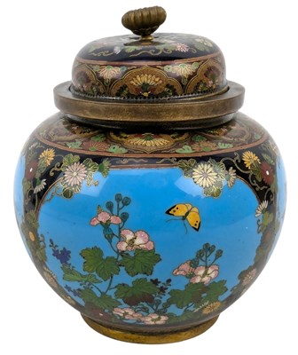 Lot 99 - ATT NAMIKAWA YASUYUKI - A JAPANESE MEIJI CLOISONNE ENAMEL LIDDED JAR 京读並河 款铜胎掐丝珐琅盖罐