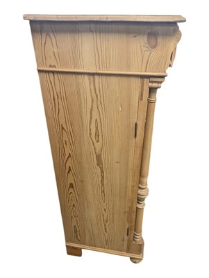 Lot 794 - 20TH CENTURY PINE FARMHOUSE KITCHEN LARDER CUBPOARD