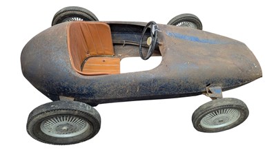 Lot 4 - PEDAL CAR - VINTAGE FRENCH DEVILLAINE BROTHERS TINPLATE PEDAL CAR