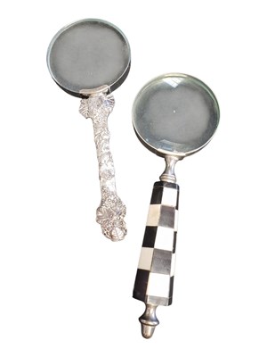 Lot 328 - TWO 20TH CENTURY VINTAGE MAGNIFYING GLASSES