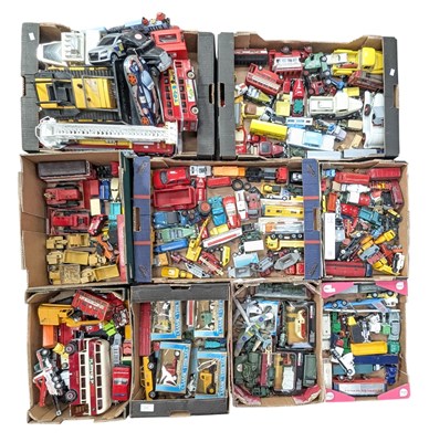 Lot 370 - DIECAST - LARGE COLLECTION OF ASSORTED DIECAST MODELS