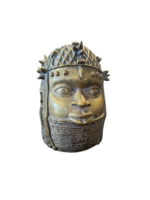 Lot 347 - 20TH CENTURY CAST BRASS BENIN HEAD
