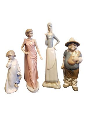 Lot 91 - COLLECTION OF LATE 20TH CENTURY VINTAGE PORCELAIN FIGURES