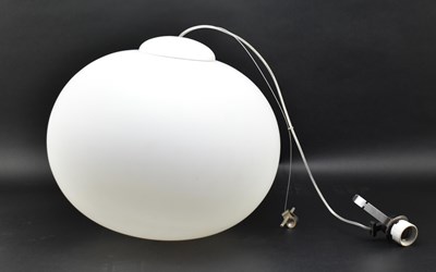 Lot 413 - JASPER MORRISON FOR FLOS LIGHTING - GLO BALL LIGHT