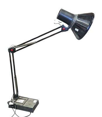 Lot 638 - VINTAGE MID 20TH CENTURY BLACK ANGLEPOISE INDUSTRIAL TABLE LAMP