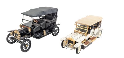 Lot 504 - DIECAST - X2 FRANKLIN MINT 1/24 SCALE DIECAST MODEL CARS