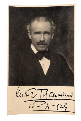 Lot 30 - ORCHESTRA CONDUCTORS - ARTURO TOSCANINI (D.1957) - SIGNED PHOTOGRAPH