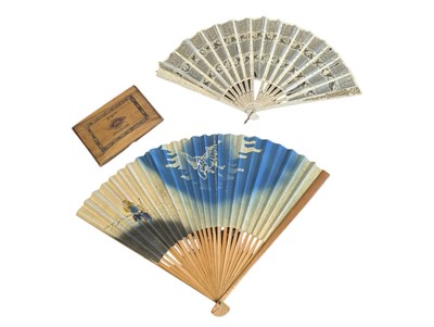 Lot 366 - EARLY 20TH CENTURY JERUSALEM SOUVENIR FLOWER BOOKLET & TWO FOLDING FANS