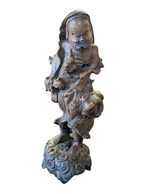 Lot 359 - EARLY 20TH CENTURY CHINESE CARVED WOODEN FIGURE