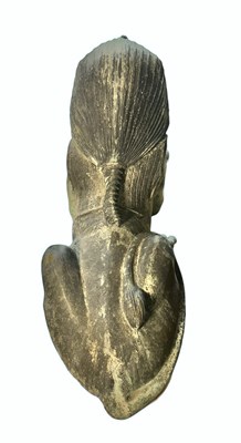 Lot 264 - IMPRESSIVE CAST METAL GARDEN OUTDOOR SCULPTURE OF EGYPTIAN SPHINX