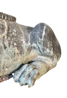 Lot 264 - IMPRESSIVE CAST METAL GARDEN OUTDOOR SCULPTURE OF EGYPTIAN SPHINX