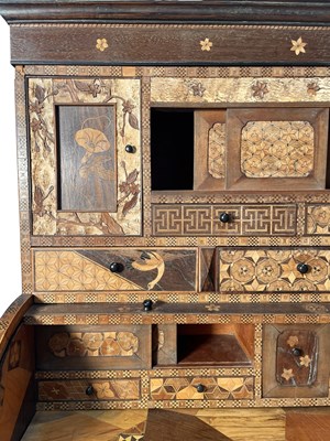 Lot 288 - JAPANESE HAKONE MEIJI LATE 19TH / EARLY 20TH CENTURY YOSEGI ZAIKU MARQUETRY BUREAU