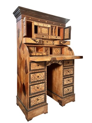 Lot 288 - JAPANESE HAKONE MEIJI LATE 19TH / EARLY 20TH CENTURY YOSEGI ZAIKU MARQUETRY BUREAU