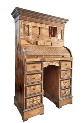 Lot 288 - JAPANESE HAKONE MEIJI LATE 19TH / EARLY 20TH CENTURY YOSEGI ZAIKU MARQUETRY BUREAU