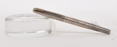 Lot 215 - PARKER - VINTAGE 1960S STERLING SILVER FOUNTAIN PEN