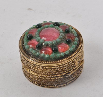 Lot 216 - 20TH CENTURY JAPANESE PERPETUAL CALENDAR, TWO BOXES AND PIPE
