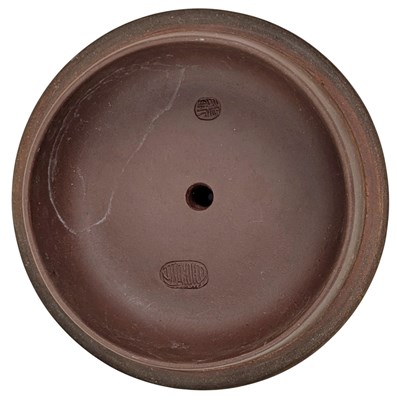 Lot 50 - ATT. GU JINGZHOU CHINESE ZISHA CLAY TEAPOT 顾景舟款 宜兴紫砂茶壺