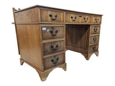 Lot 711 - 20TH CENTURY GEORGE III STYLE YEW PEDESTAL DESK