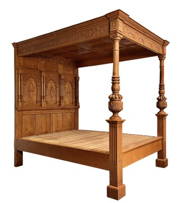 Lot 273 - 20TH CENTURY REPRODUCTION ELIZABETHAN CARVED OAK FOUR POSTER BED