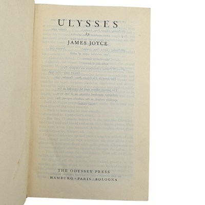 Lot 11 - JOYCE, JAMES - 1932 ULYSSES, FIRST COMBINED ODYSSEY PRESS EDITION