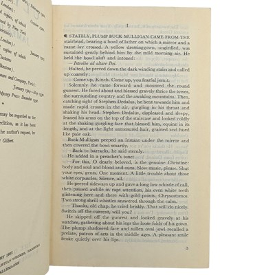 Lot 11 - JOYCE, JAMES - 1932 ULYSSES, FIRST COMBINED ODYSSEY PRESS EDITION