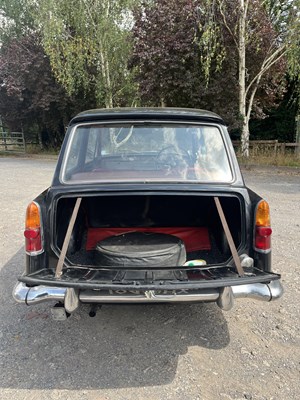 Lot 1 - 164 DHY - 1959 AUSTIN A40 FARINA
