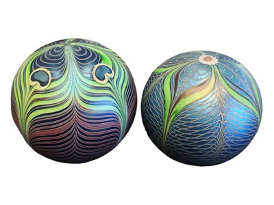 Lot 138 - ORIENT & FLUME - TWO LATE 20TH CENTURY STUDIO ART GLASS PAPERWEIGHTS