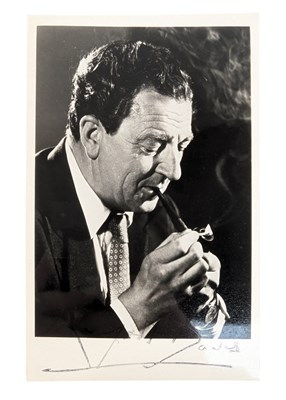 Lot 27 - ACTORS - RUPERT DAVIES (MAIGRET) - RARE SIGNED PHOTOGRAPH