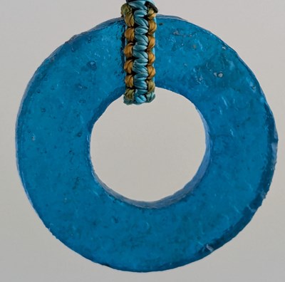 Lot 88 - CHINESE HAN DYNASTY HETIAN JADE & GLASS YUPEI 汉代和田玉和汉代琉璃瑷玉佩