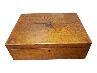 Lot 426 - 20TH CENTURY MAPPIN & WEBB OAK CASED CANTEEN OF CUTLERY