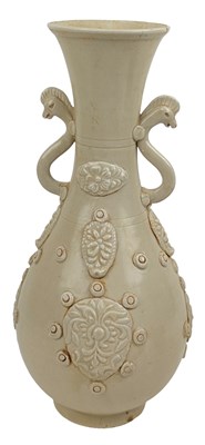 Lot 86 - NORTHERN SONG STYLE DINGYAO WHITE GLAZED VASE 定窑贴花双耳瓶