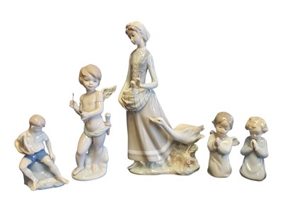Lot 181 - COLLECTION OF LATE 20TH CENTURY LLADRO & OTHER PORCELAIN FIGURES