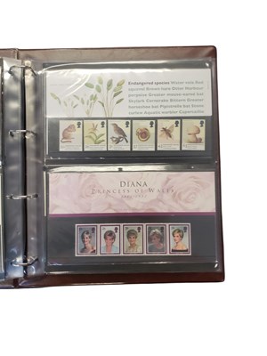 Lot 515 - COLLECTION OF 1994-1998 ROYAL MAIL PRESENTATION PACKS