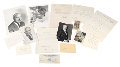 Lot 22 - NOBEL PRIZE WINNERS - AUTOGRAPHS - LARGE COLLECTION